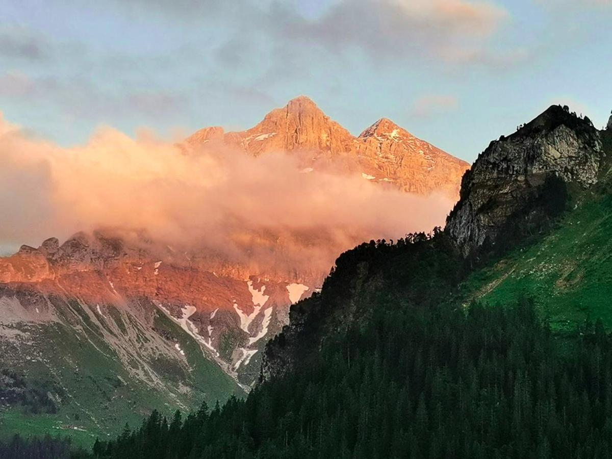 Hotel Berggasthaus Gitschenen Isenthal Exteriér fotografie